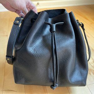 Portland Leather Goods Large Bucket Bag
